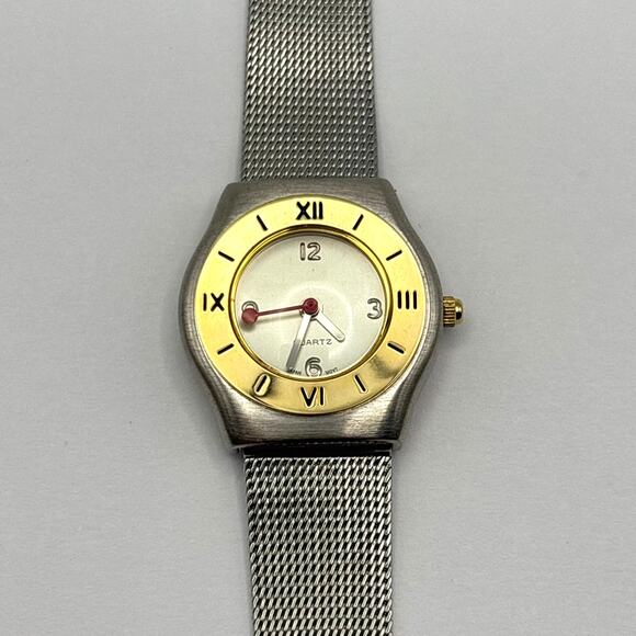 Vintage Silver & Gold Ladie's Watch - Picture 3 of 5